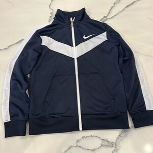 Boys Nike's navy blue and white zip up light weight jacket size M 5